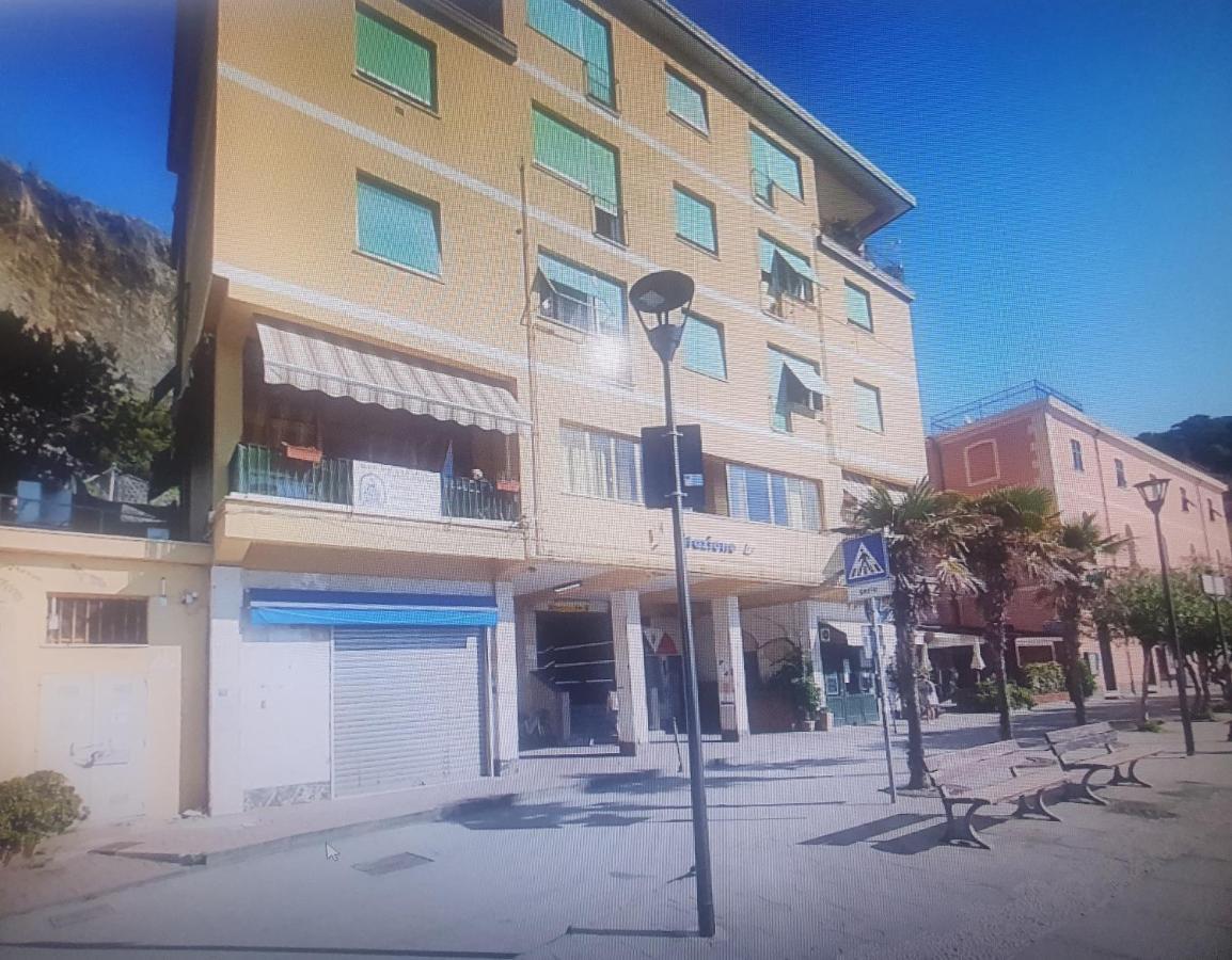 Fegina 3 Deluxe Bedrooms & Bathrooms Monterosso al Mare Dış mekan fotoğraf