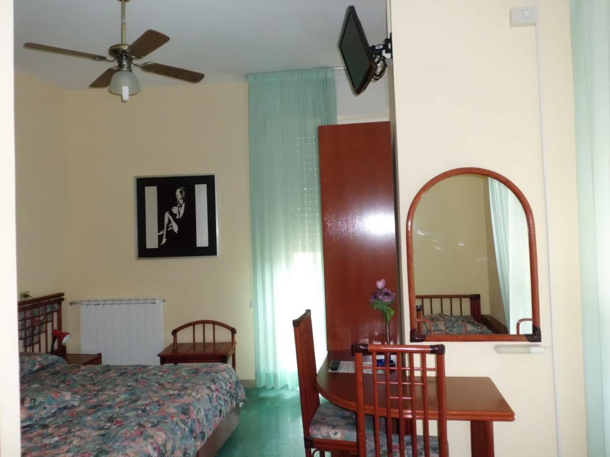 Fegina 3 Deluxe Bedrooms & Bathrooms Monterosso al Mare Dış mekan fotoğraf